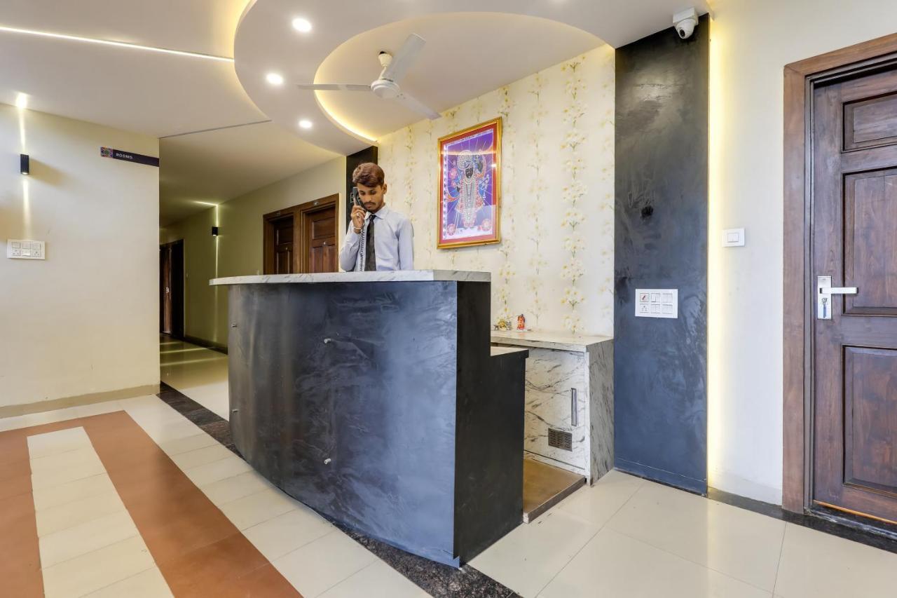 Oyo 16733 Hotel Sunshine Indore Exterior foto